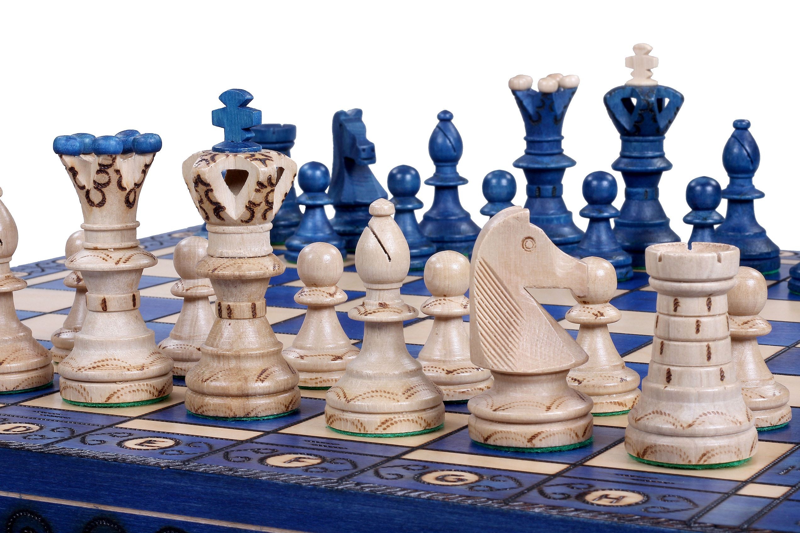 Décor pyrogravé des pièces du jeu d'échecs Ambassador New Line bleu